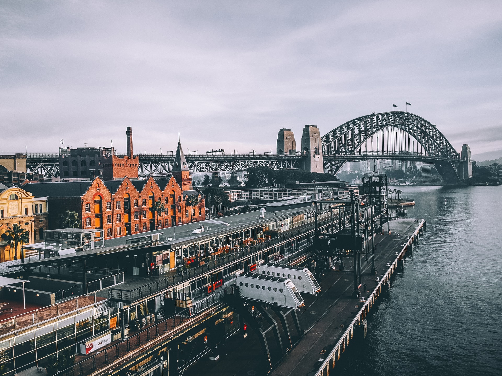 sydney harbour bridge